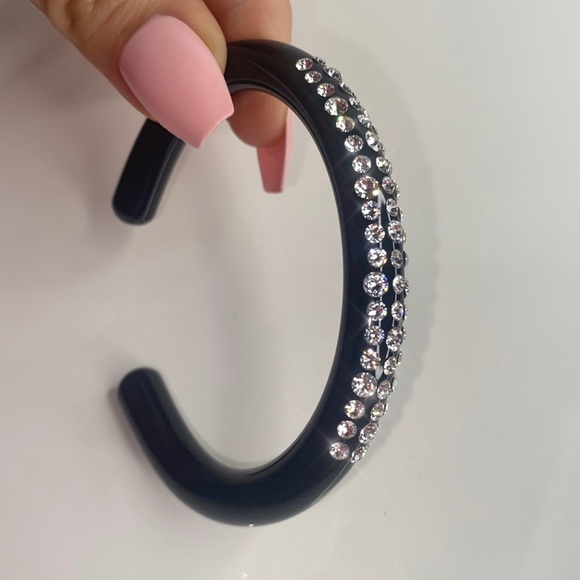 Women’s Black Acrylic Cuff Bracelet Embellished With Genuine AAA Crystals, New - Picture 12 of 13